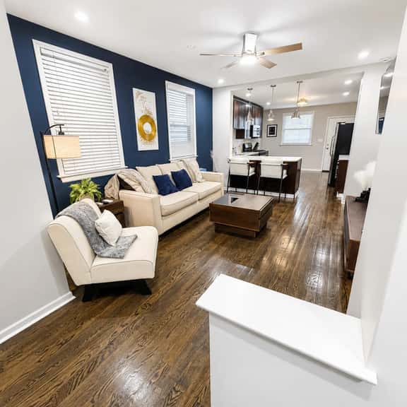 The Northside Club House | 2 Living Rooms | Sleeps 8 - Image 1