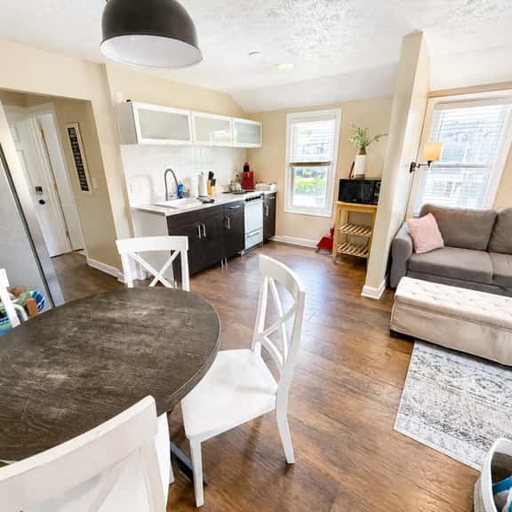 Beach Condo I Steps From Lake Mich - Image 1