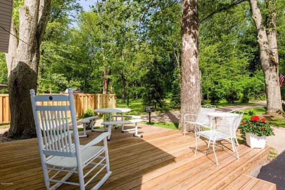 Heron's Nest I Paw Paw Lake Cottages I Erie #2