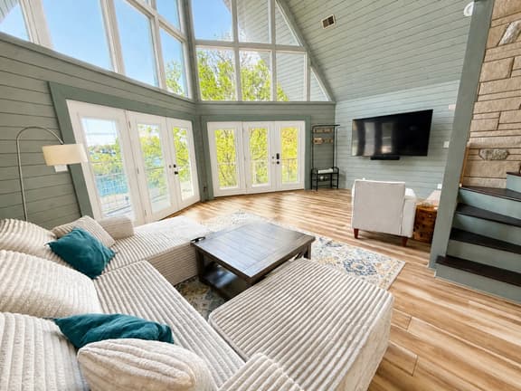 Lakeview Retreat w/ HotTub, Game Room + Family Friendly